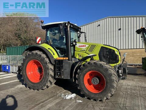 CLAAS AXION 870