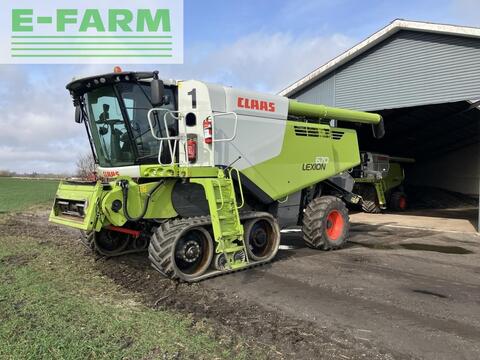 <strong>CLAAS lexion 670 tt</strong><br />