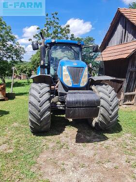 New Holland T7050