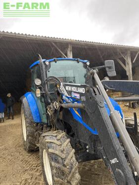 New Holland t5 75