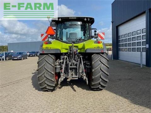 CLAAS arion 650cis+ frontlift.