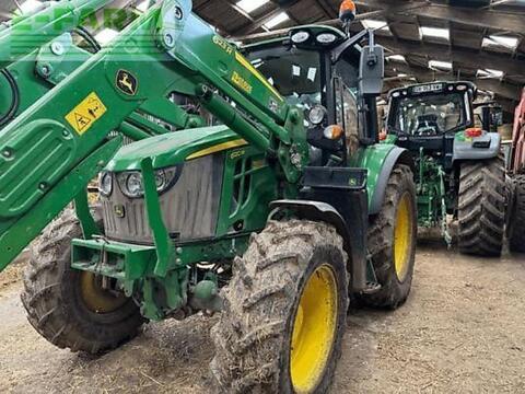 John Deere 6120m