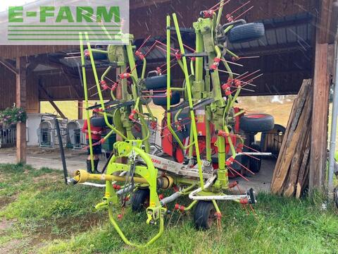 <strong>CLAAS volto 900</strong><br />