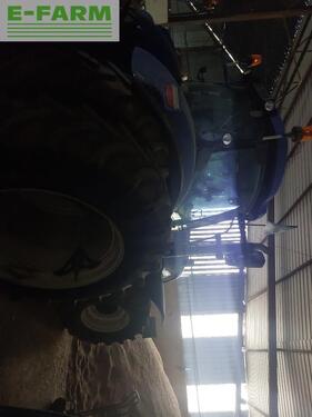 New Holland t7.250