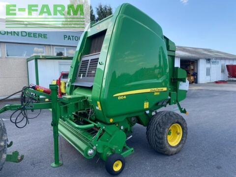 John Deere 864