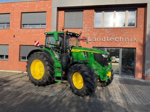 John Deere 6R 195