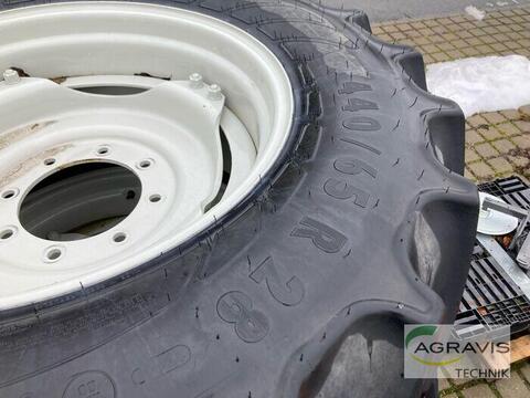 Mitas KR 440/65R28 3