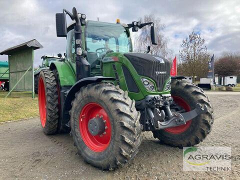 Fendt 718 VARIO S4 3
