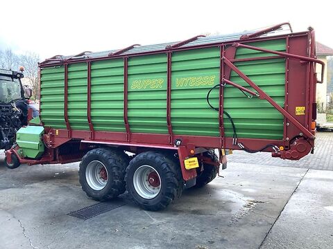 Strautmann Super-Vitesse 2 H - mit großem Fahrwerk und Nach 2