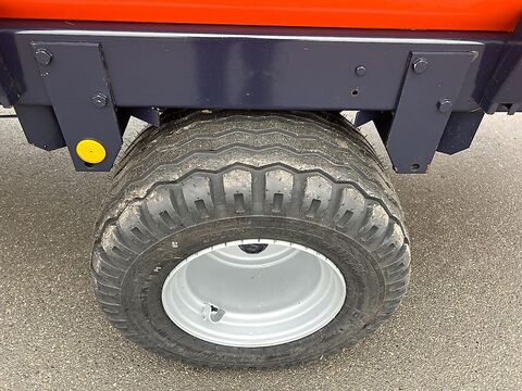 Landsberg LH 3131 - fast baugleich wie Pöttinger Ladeprofi 3