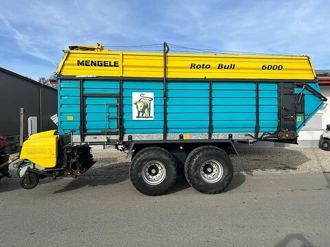 Mengele Rotobull 6000/2 mit 700/45-22,5 Bereifung und Na 2