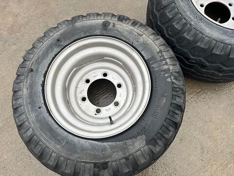 Fulda 2 Kompletträder mit Reifen 15.0/55-17 auf 6-Loch 2