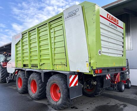 Claas Cargos 9500 Tridem - auch mit Dosierwalzen zu ha 3