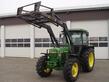 John Deere 2140