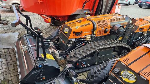Energreen Robo Midi versch. Anbaugeräten z.B. Forstmulcher 1