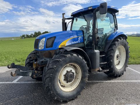 New Holland T6050 Delta