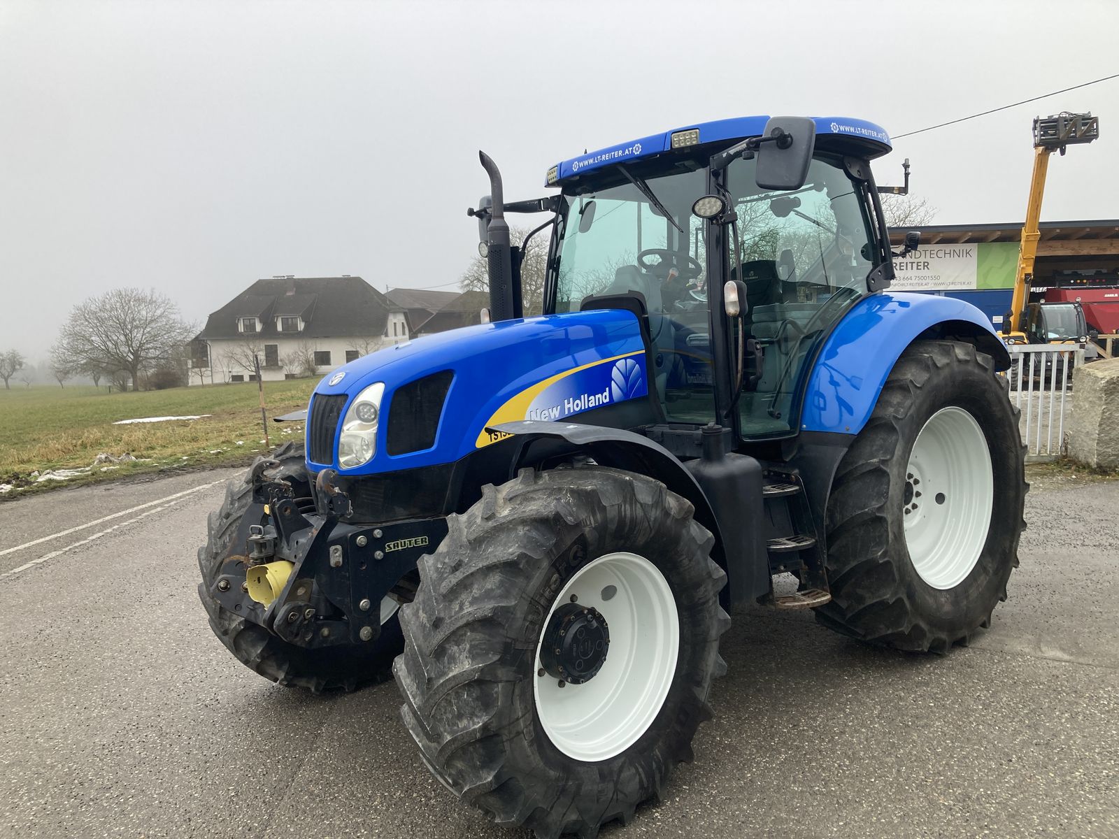 New Holland TS135A 1
