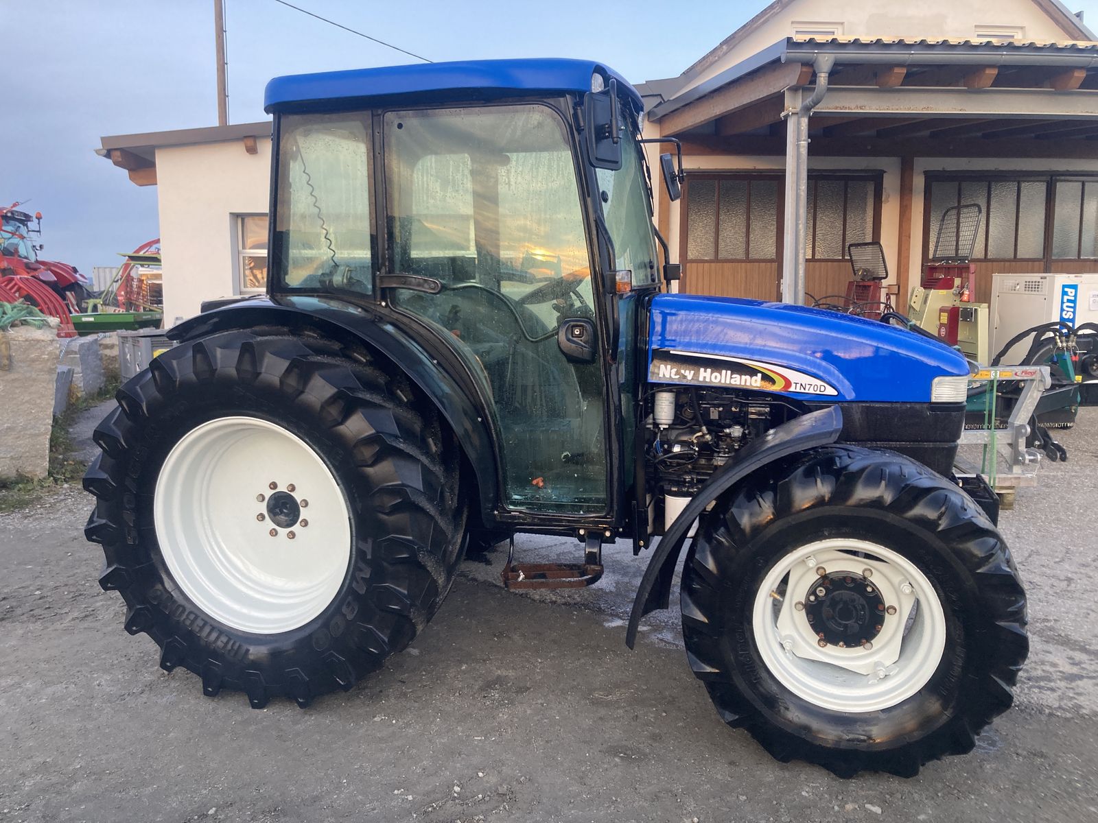 New Holland TN-D 70 A 2
