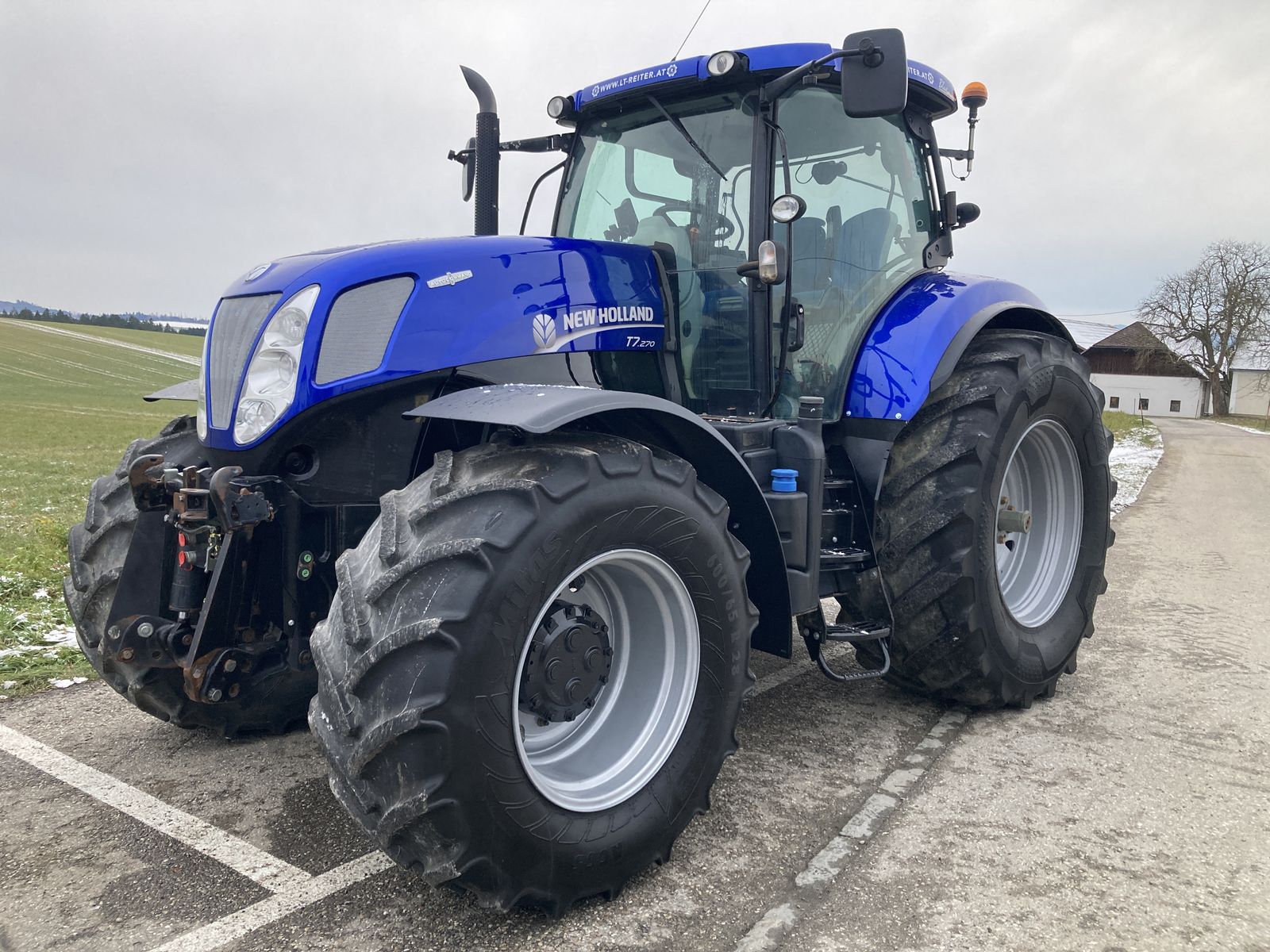 New Holland T7.270 Auto Command BluePower 1