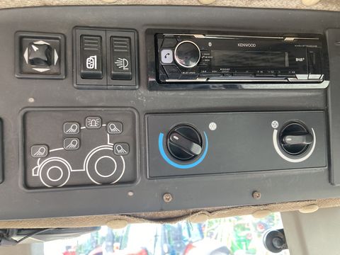 6432-e281e358b9cebc4cc3a22b3444fc23b1-5707912