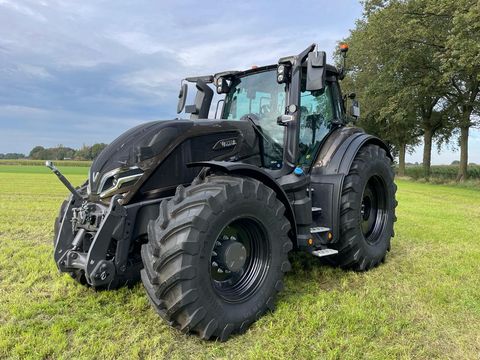 <strong>Valtra Q305 Unlimite</strong><br />