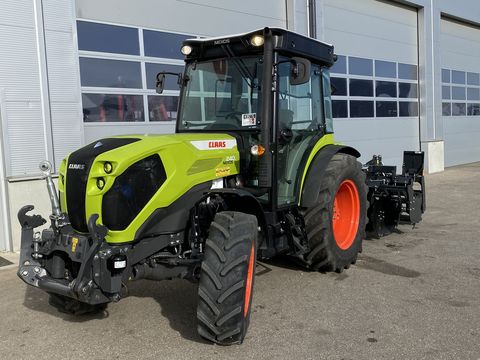 <strong>Claas Nexos 240 L</strong><br />