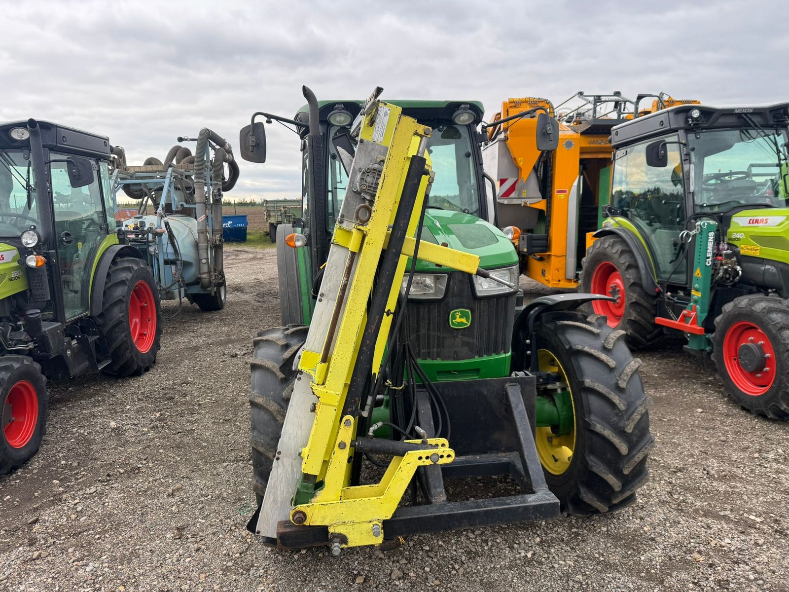 John Deere 5080G 1