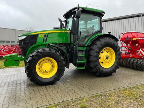 John Deere 7230R ALLRADTRAKTOR