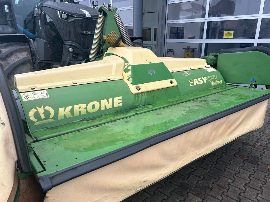 Krone F320CV  1