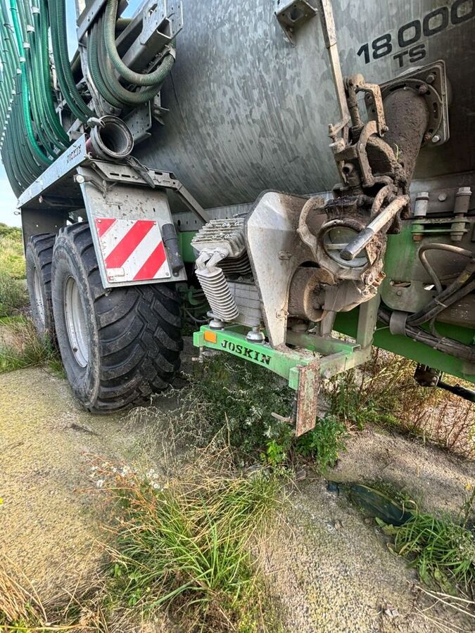 Joskin Quadra 18000 TS 3