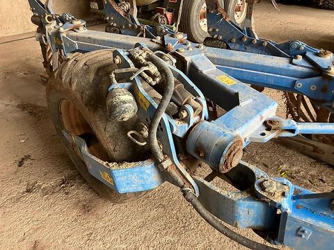 Lemken Diamant 11 V - 5 Schar 3