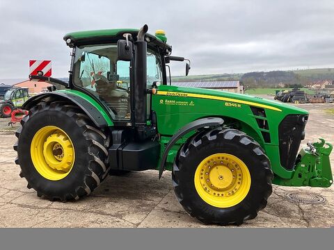 John Deere 8345R