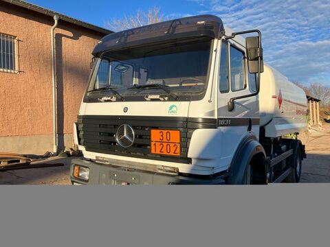 Mercedes-Benz SK 1831 L Tankwagen *Mit Behältertüv und allen G