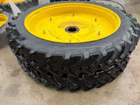 Sonstige 300/95R52 Räder