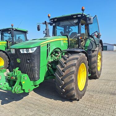 John Deere 8400R