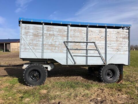 Fortschritt Viehanhänger Viehwagen 2