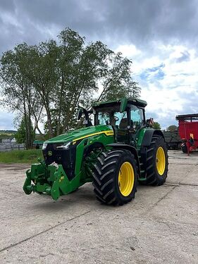 John Deere 8R410 E-Auto Powr mit Reifendruckregelanlage