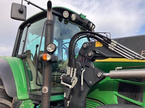 John Deere 7530 Premium mit Stoll Frontlader