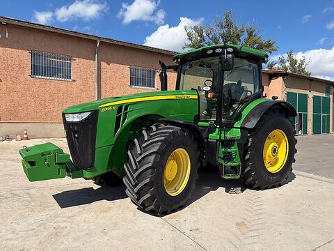 John Deere 8335R Powr Shift *Motor neu*