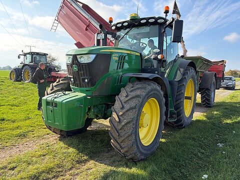 John Deere 6215R *Auto Powr*