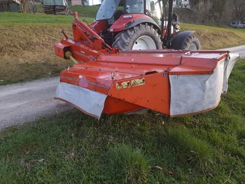 <strong>Kuhn FC240P</strong><br />