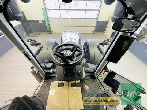Valtra T235 VERSU 3