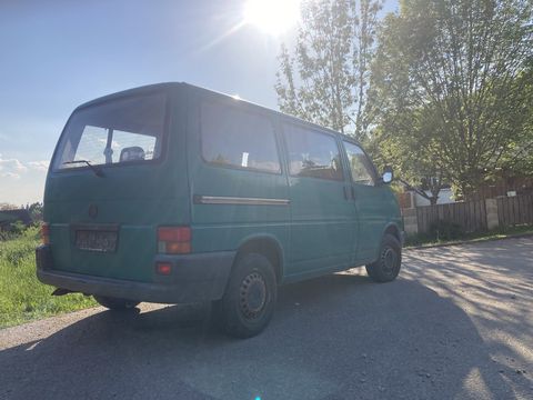 6464-04e71b7131f592922143a242b2700559-5851276