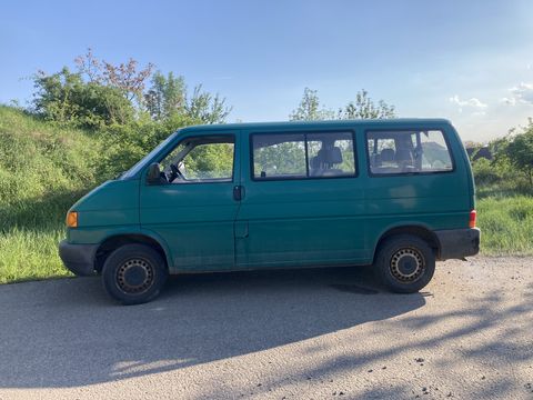 6464-04e71b7131f592922143a242b2700559-5851276