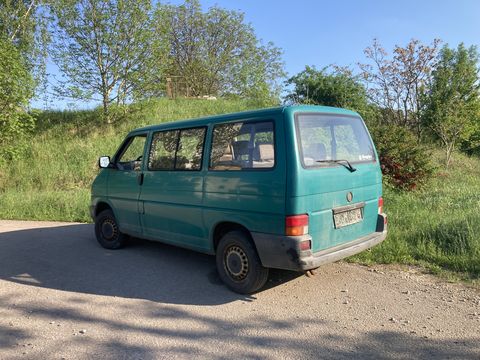 6464-04e71b7131f592922143a242b2700559-5851276