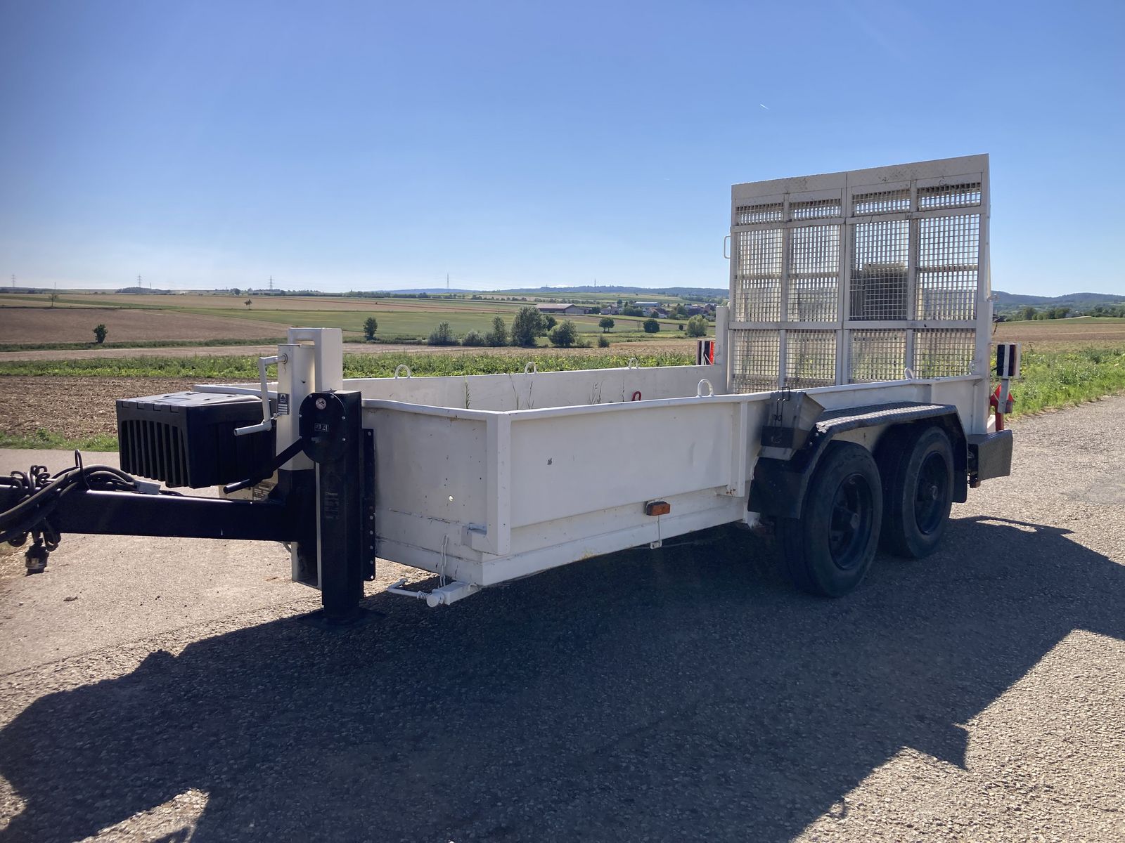 TF 8900  2