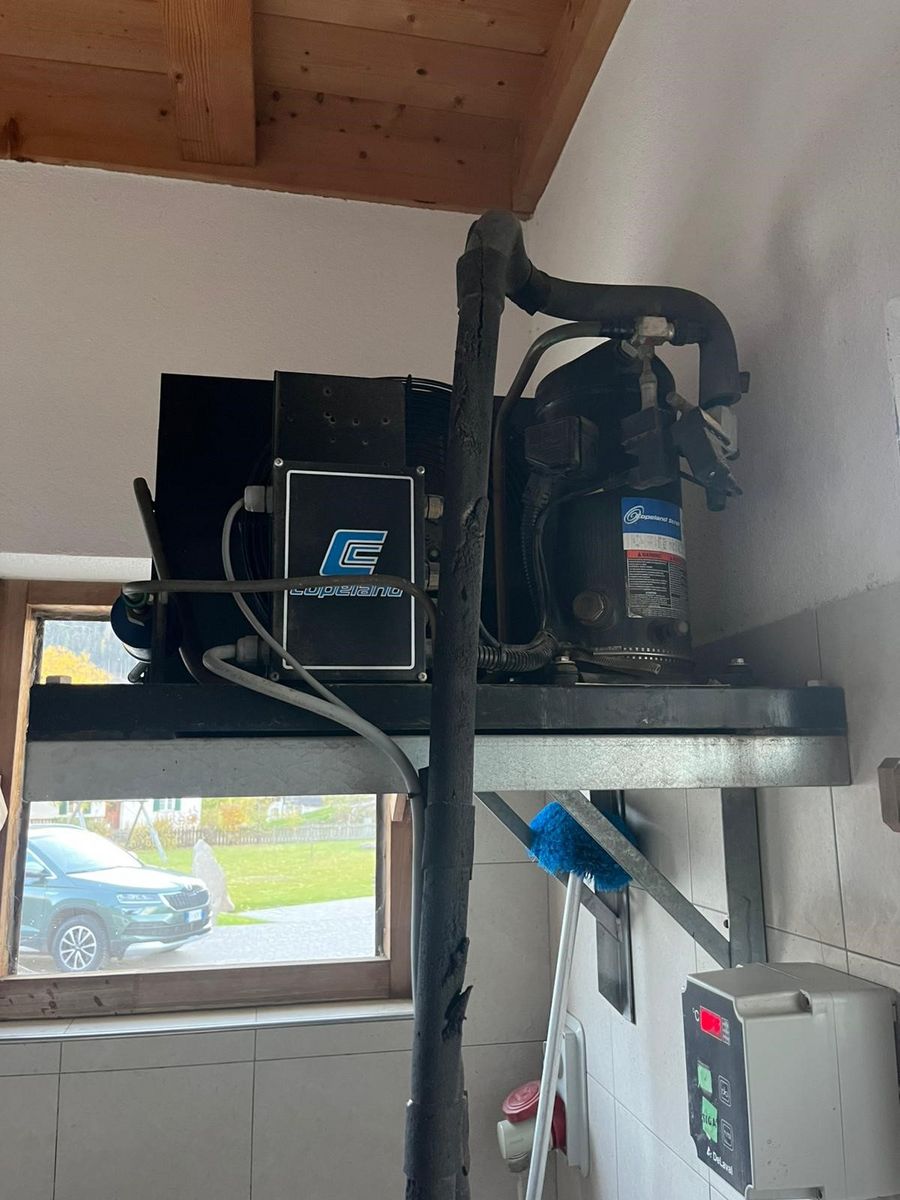 De Laval Milchlühltank DeLaval stationär 3