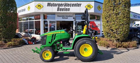 John Deere 3039R