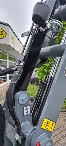 Giant G1500