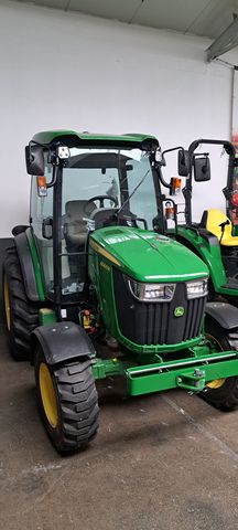 John Deere 4066R